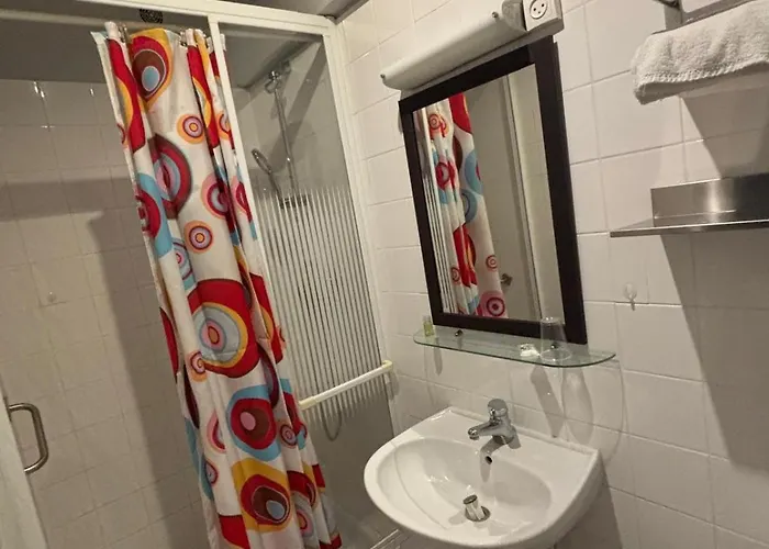 Hotel Le Pont De L'aube 2*