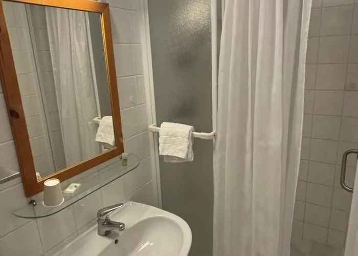 Hotel Le Pont De L'aube Arcis-sur-Aube